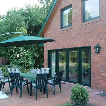 Bernard Meyborg Prázdninový dům *